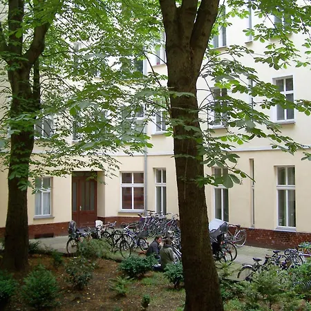 Apartman Quiet Courtyard *